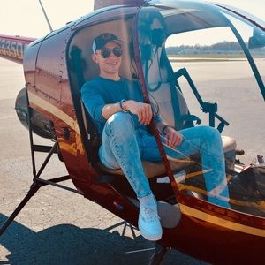 Meet your Posher, Zachary